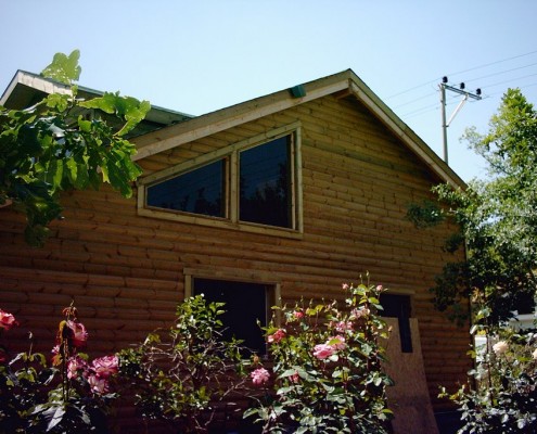 בית עץ בחיפוי לוגים בהוד השרון. בית עץ בחיפוי לוגים בהוד השרון.