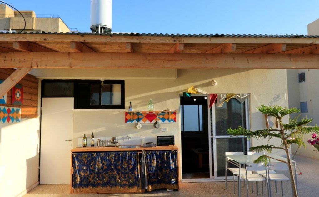 יחידית דיור הרצליה- אלונים בתי עץ