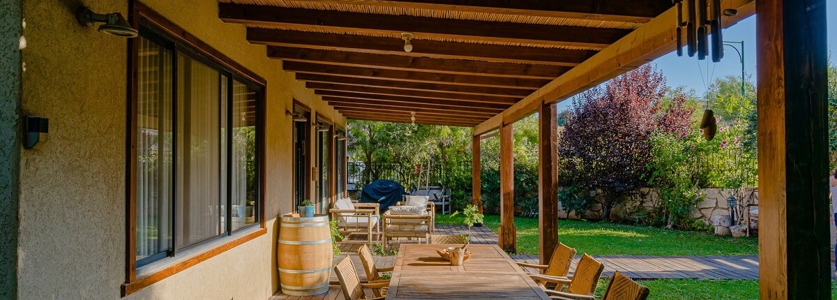 בית פדן - פרגולת עץ