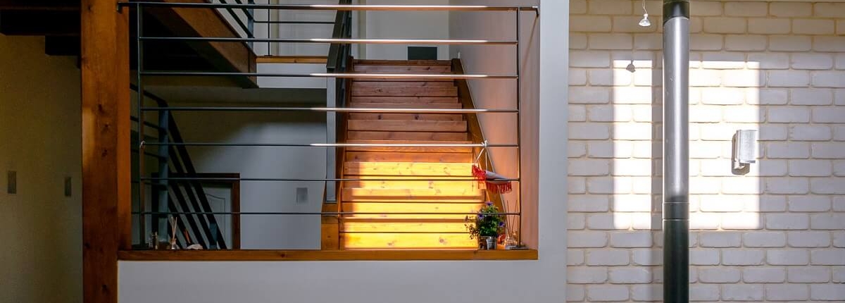 בית פדן - דק למדרגות