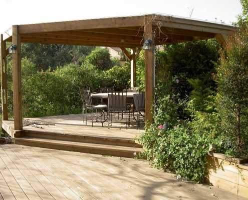 pergula and deck פרגולה עם נוף