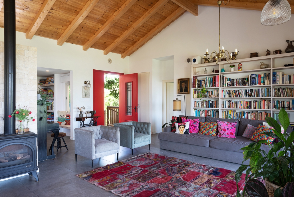 בית כפר הריף סלון מעץ 10